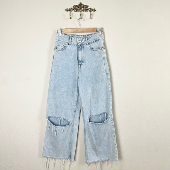 Zara Denim - Zara Wide Leg High Rise Light Wash Distressed Jeans US Size 4